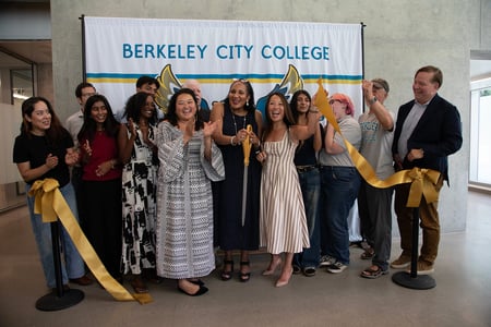 91Լ��, PCCD, and city leaders cutting the ribbon for 91Լ�� west