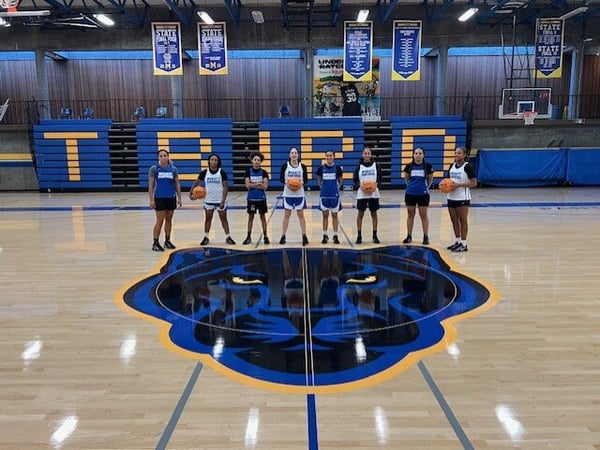 Merritt Women's Basketball